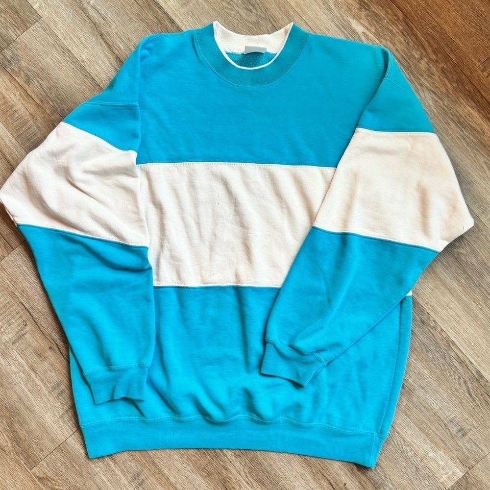 Vintage Blue and White Panel Pullover Sweater - Picture 2 of 5